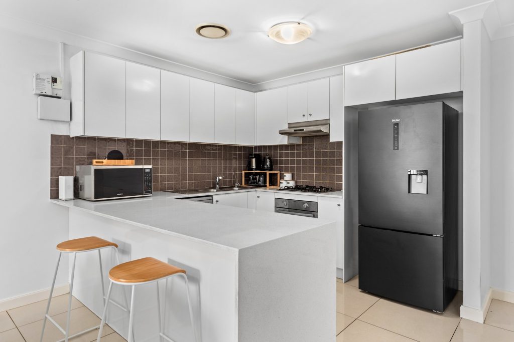 4/248 Flushcombe Road, Blacktown NSW 2148 - photo 2
