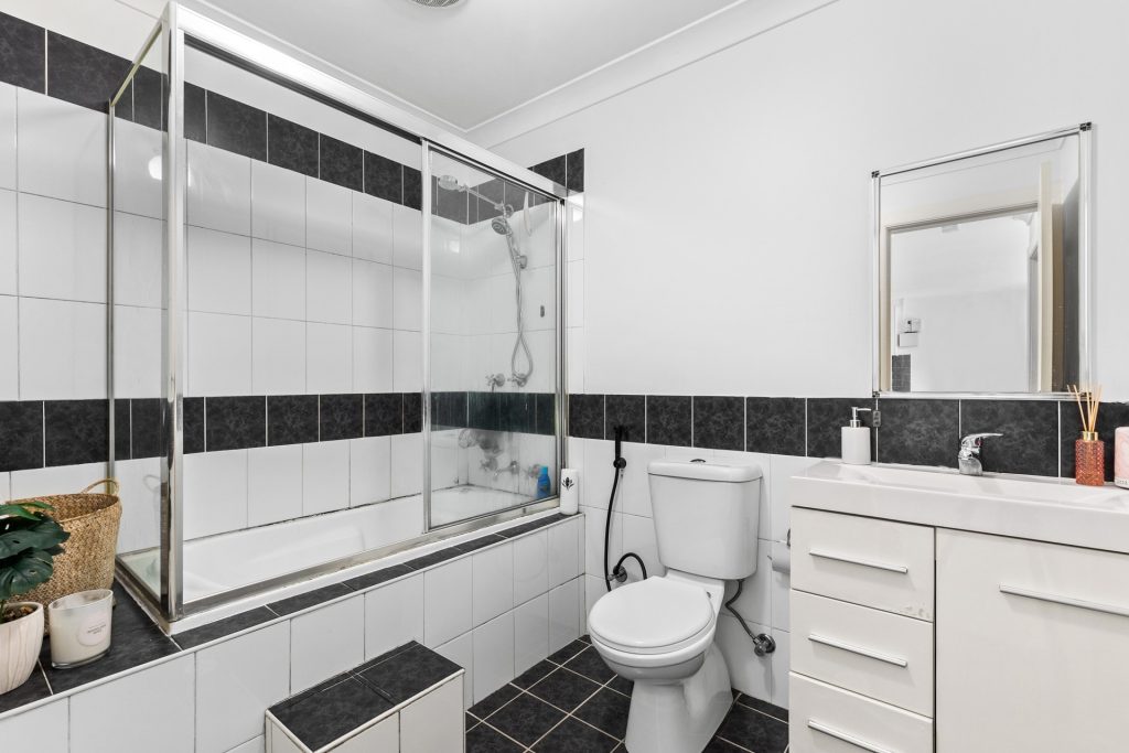 4/248 Flushcombe Road, Blacktown NSW 2148 - photo 6