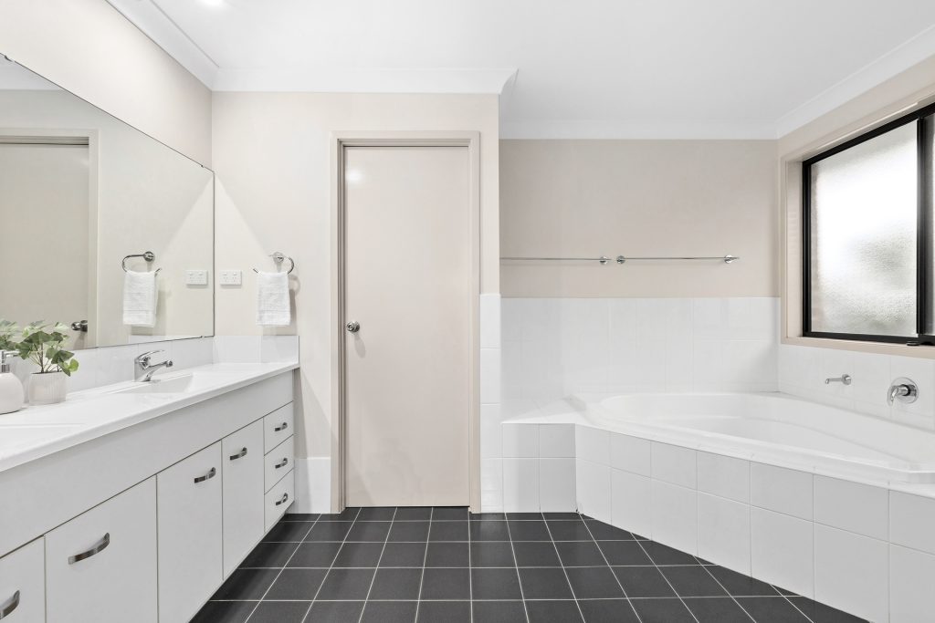 9 Frangipani Avenue, Glenwood NSW 2768 - photo 14
