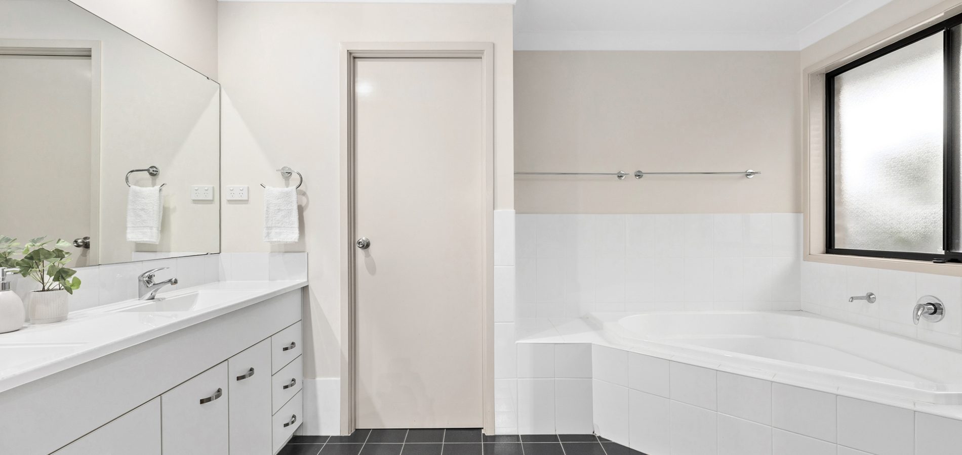9 Frangipani Avenue, Glenwood NSW 2768 - photo 14