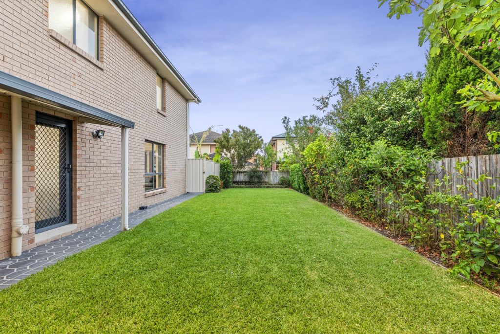 7 Frangipani Avenue, Glenwood NSW 2768 - photo 3