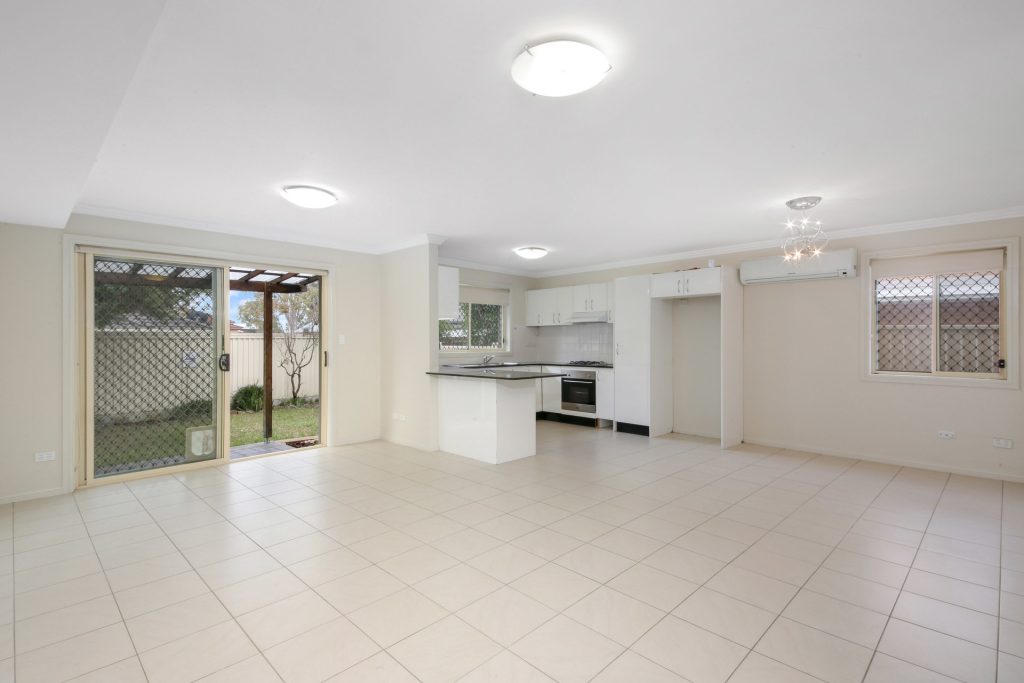 9 Wirralee Street, South Wentworthville NSW 2145 - photo 2