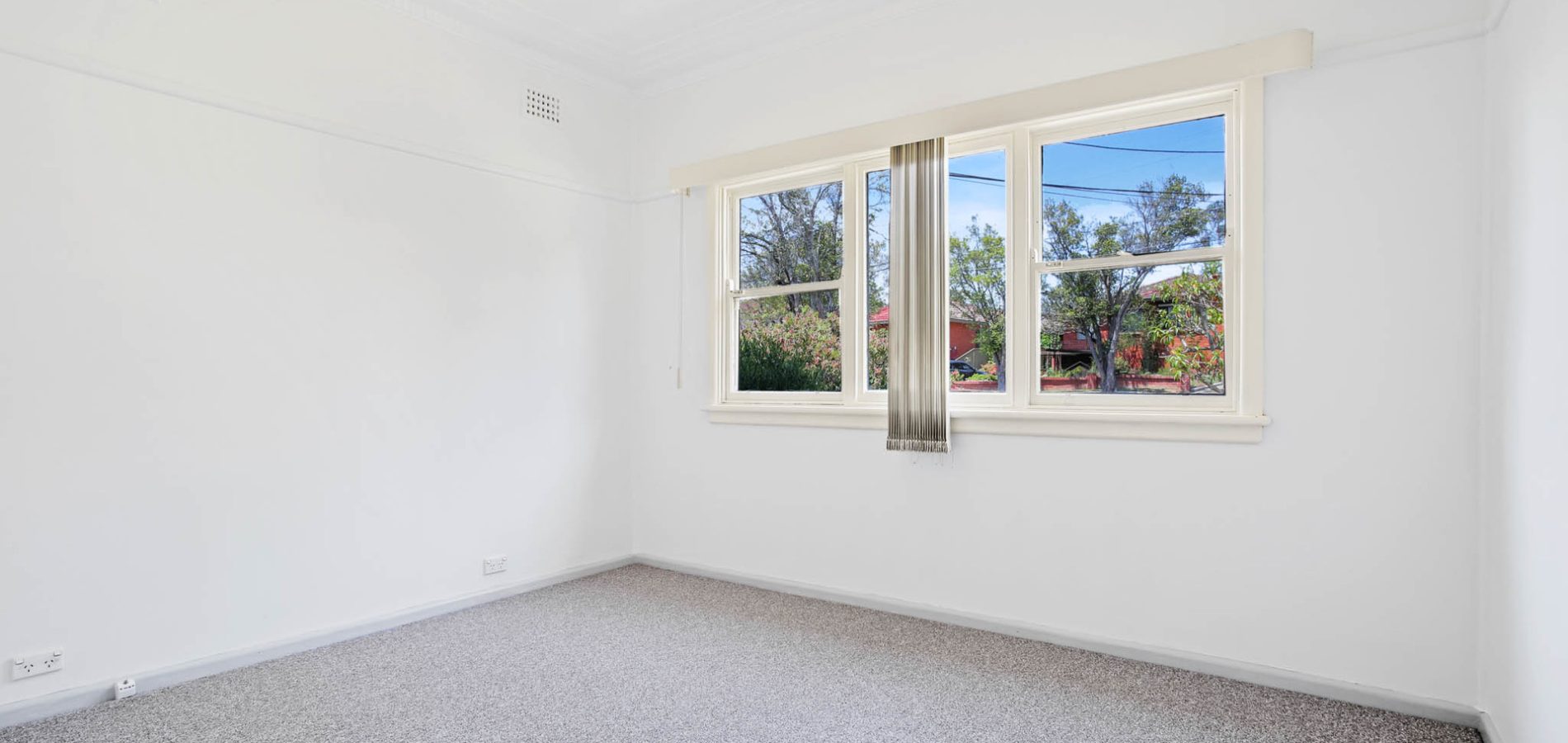 7 Fisher Crescent, Pendle Hill NSW 2145 - photo 8