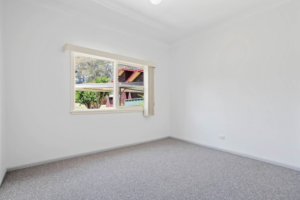 7 Fisher Crescent, Pendle Hill NSW 2145 - photo 9