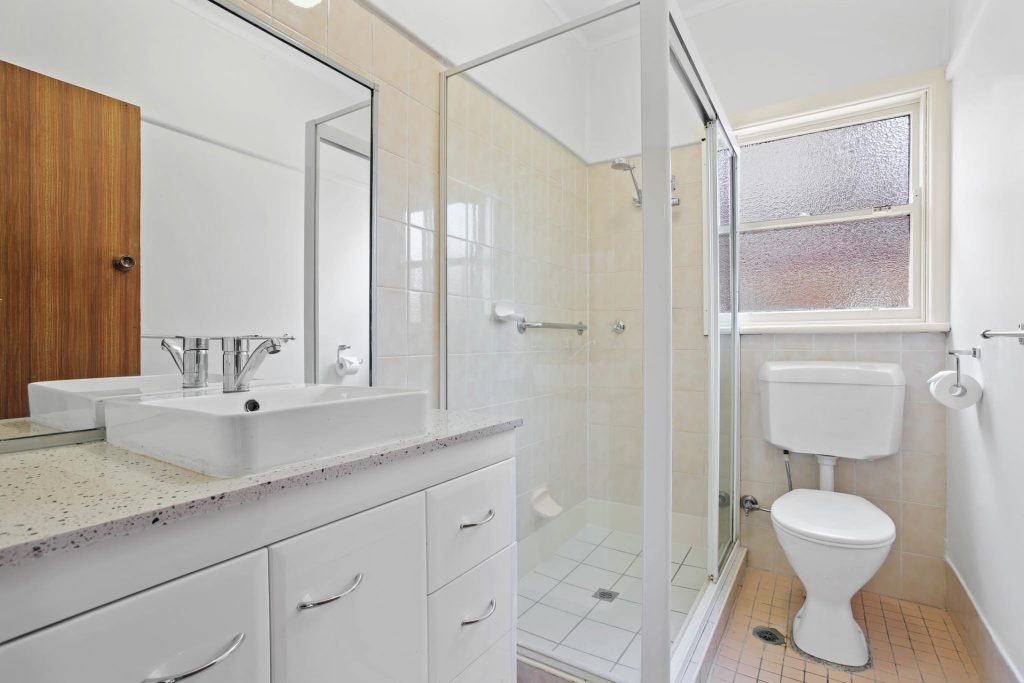 7 Fisher Crescent, Pendle Hill NSW 2145 - photo 10