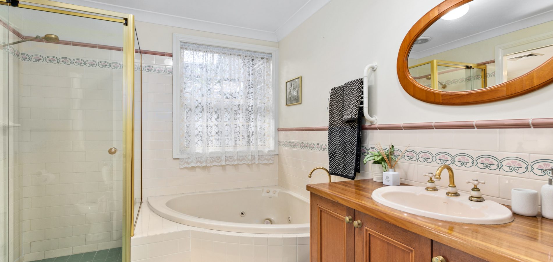 50A Middleton Avenue, Castle Hill NSW 2154 - photo 10