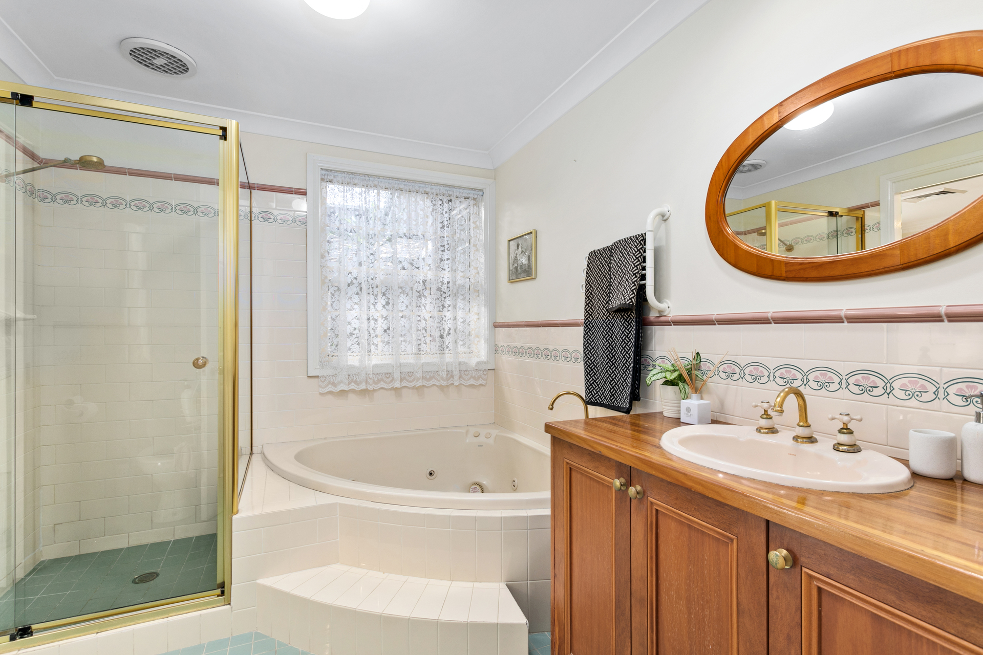 50A Middleton Avenue, Castle Hill NSW 2154 - photo 10