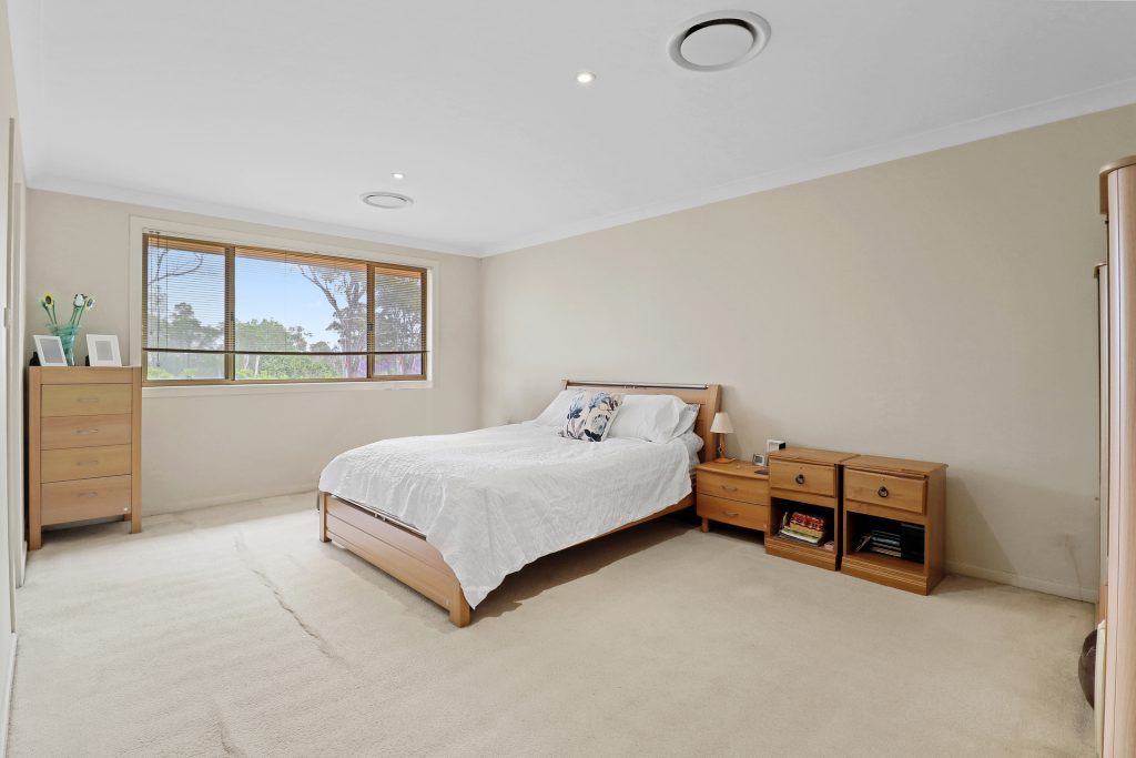 11 Glamis Place, Castle Hill NSW 2154 - photo 11