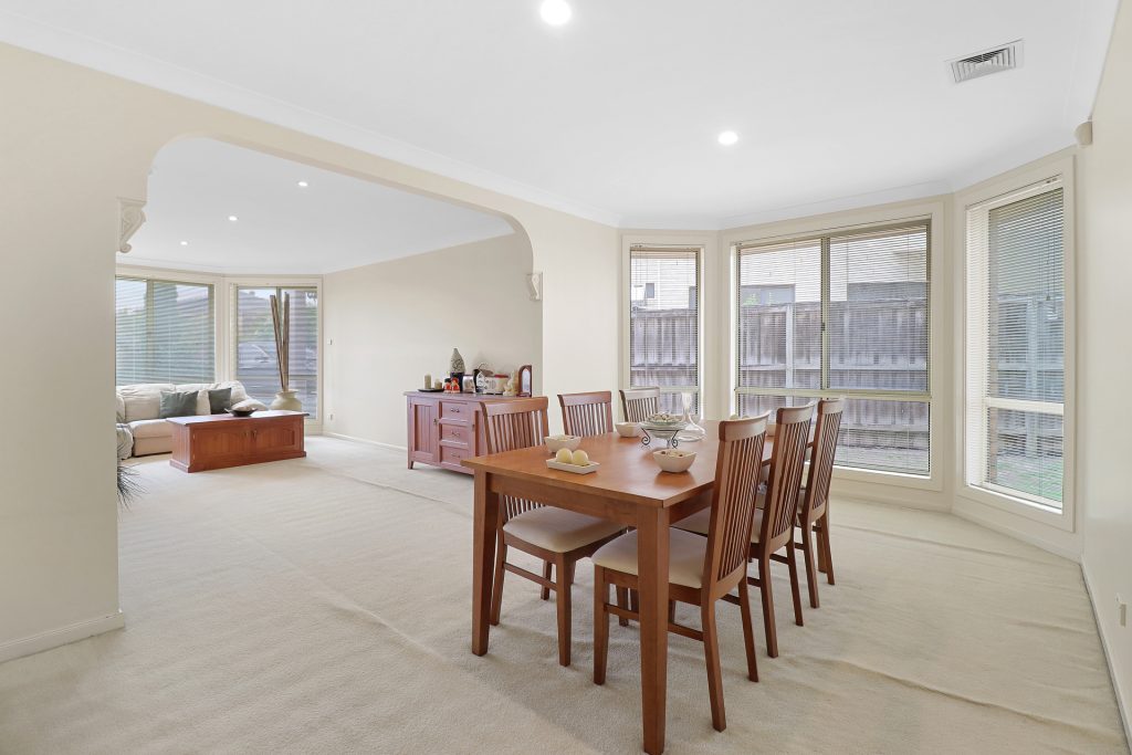 11 Glamis Place, Castle Hill NSW 2154 - photo 3