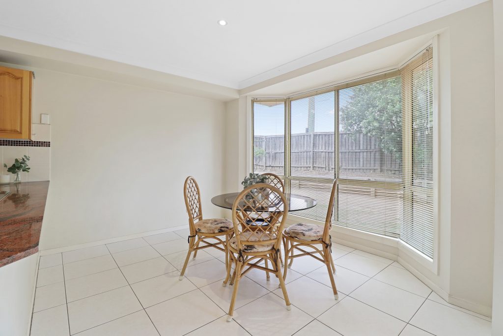 11 Glamis Place, Castle Hill NSW 2154 - photo 6