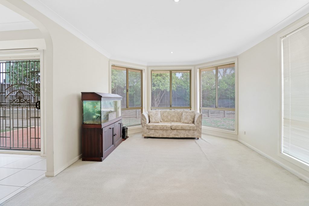 11 Glamis Place, Castle Hill NSW 2154 - photo 7