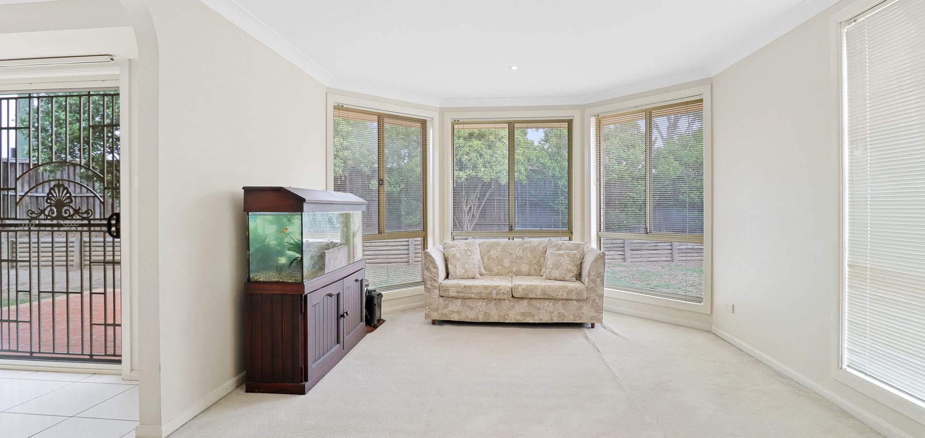 11 Glamis Place, Castle Hill NSW 2154 - photo 7