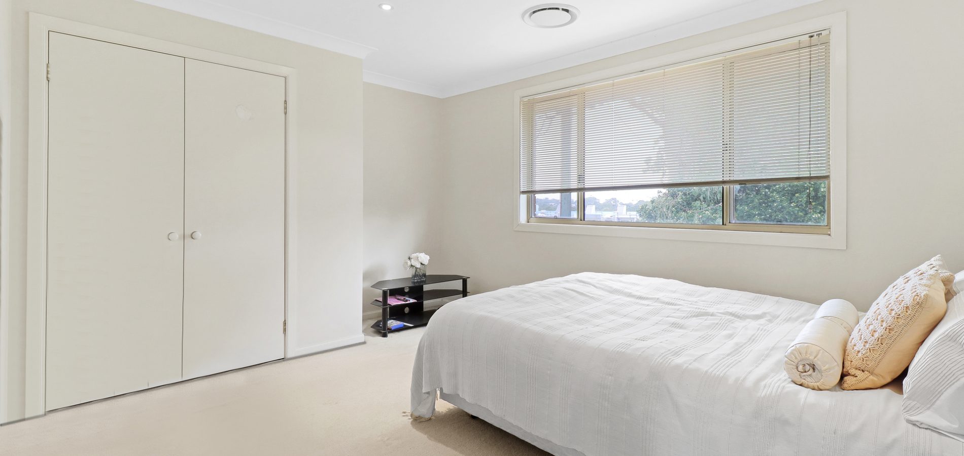 11 Glamis Place, Castle Hill NSW 2154 - photo 10