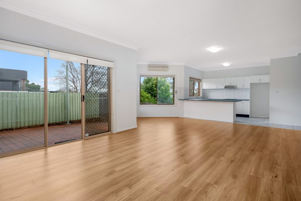 5/17 Page Street, Wentworthville NSW 2145 - photo 2