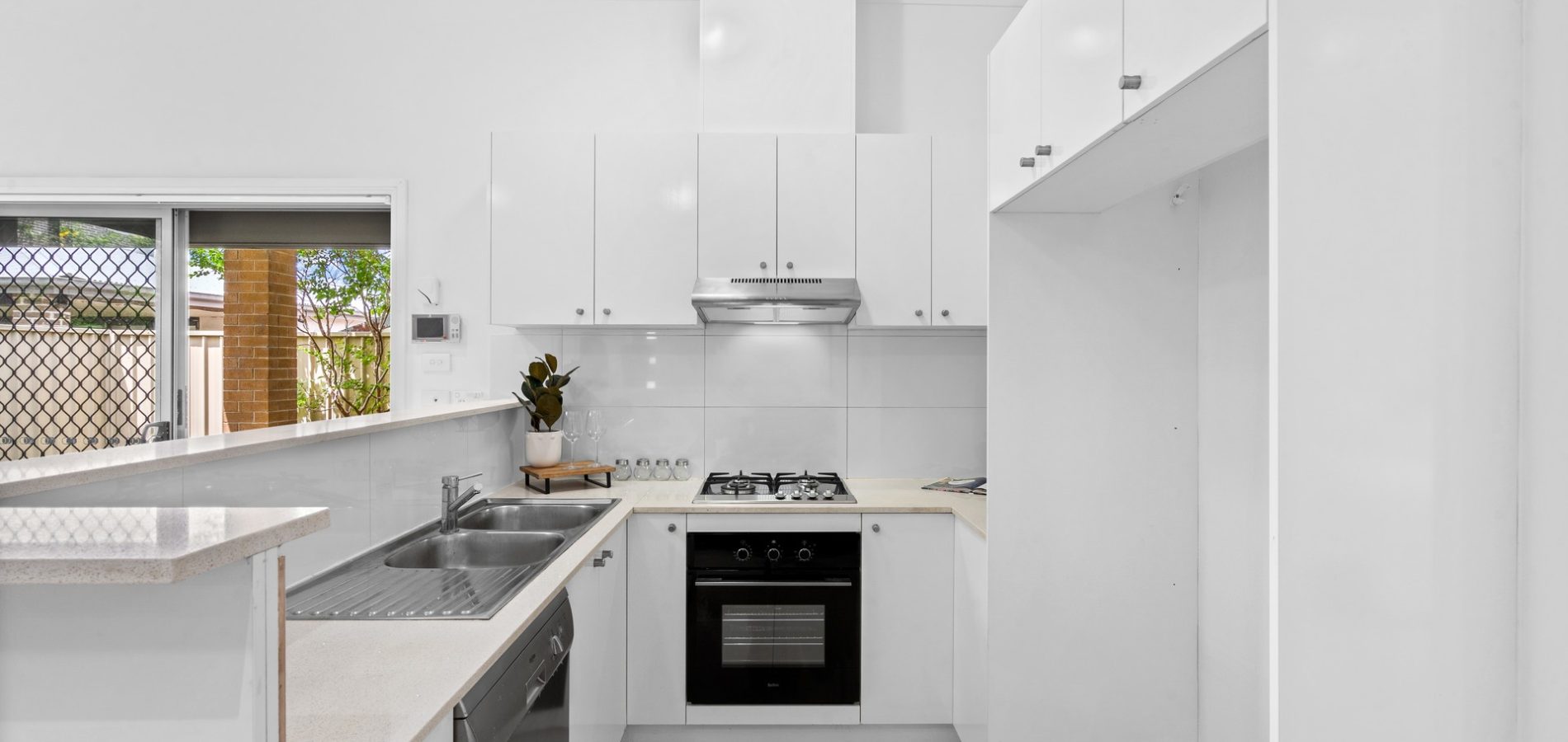12/73 Woodpark Road, Woodpark NSW 2164 - photo 2