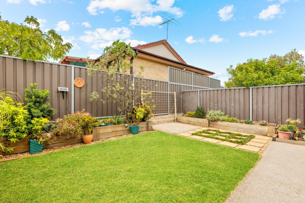 55 Girraween Road, Girraween NSW 2145 - photo 4
