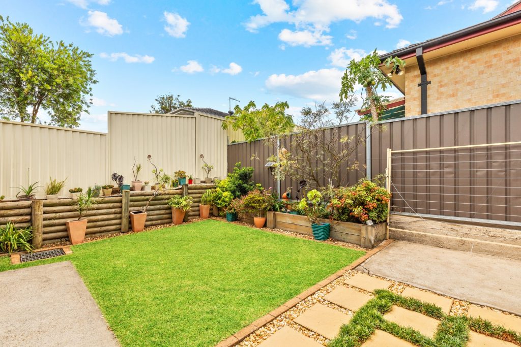 55 Girraween Road, Girraween NSW 2145 - photo 5