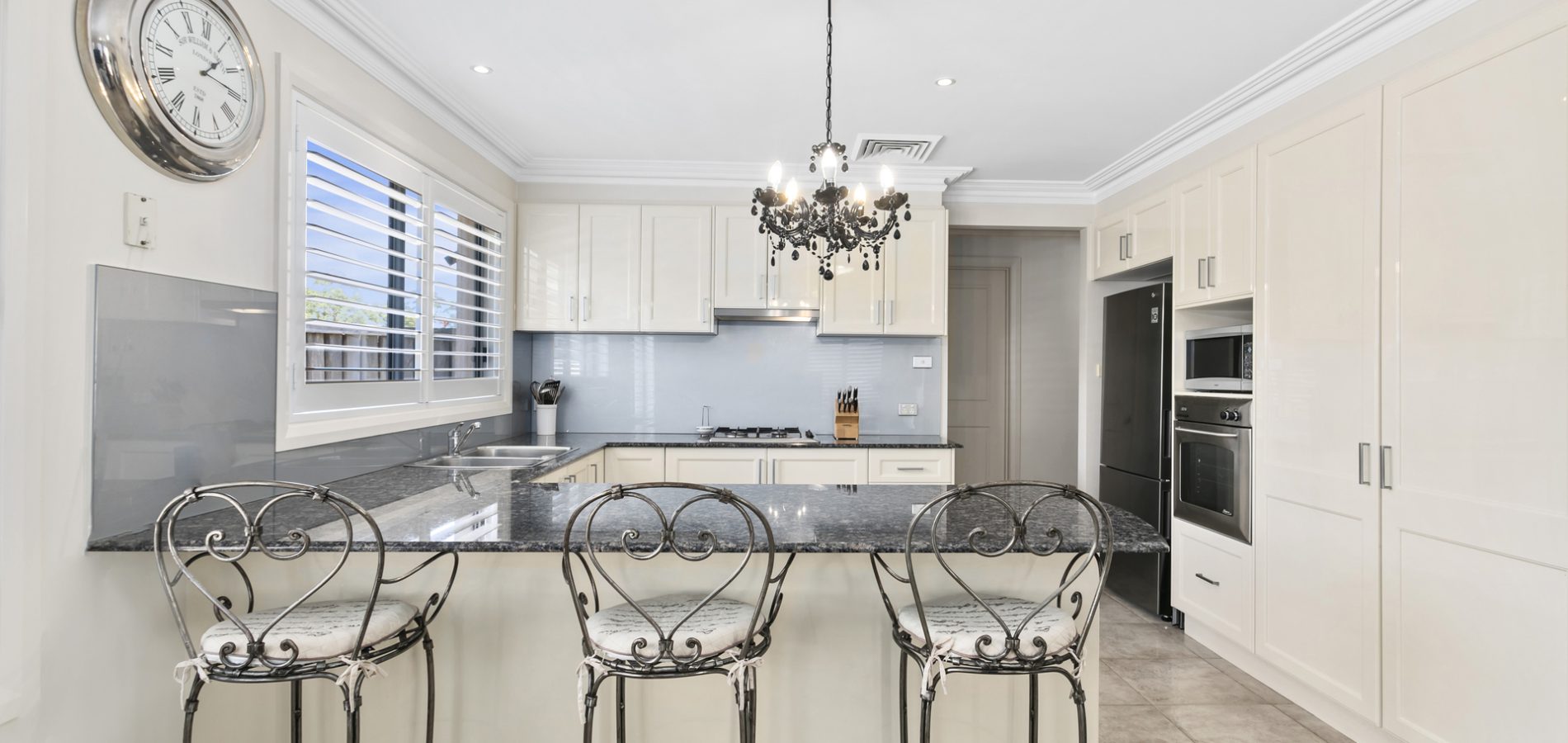 3 Government Farm Crescent, Castle Hill NSW 2154 - photo 2