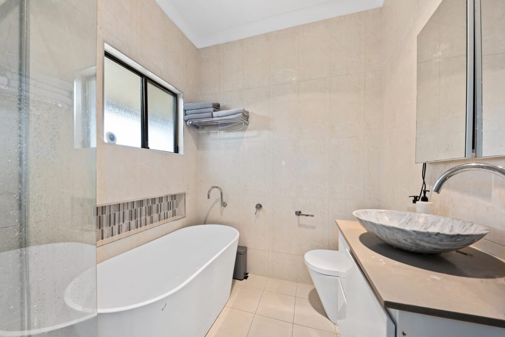 14 Curran Road, Marayong NSW 2148 - photo 5