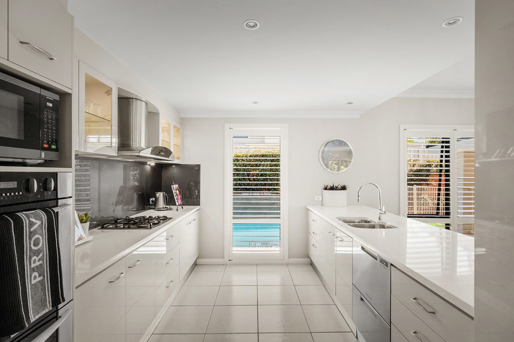 18 Woodside Avenue, Kellyville NSW 2155 - photo 5