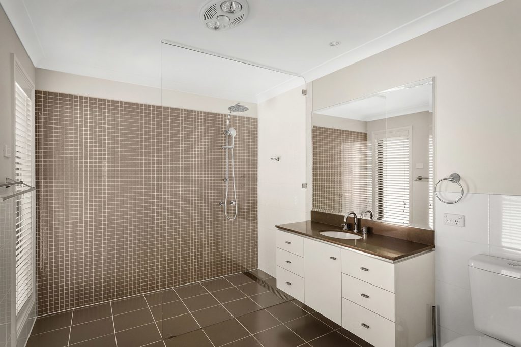 18 Woodside Avenue, Kellyville NSW 2155 - photo 9