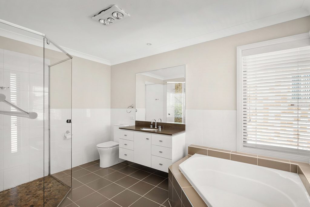 18 Woodside Avenue, Kellyville NSW 2155 - photo 10