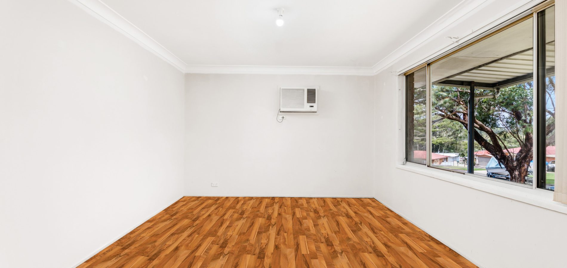 16 Desley Crescent, Prospect NSW 2148 - photo 3