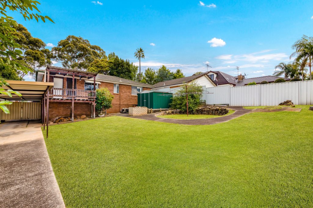 16 Desley Crescent, Prospect NSW 2148 - photo 6