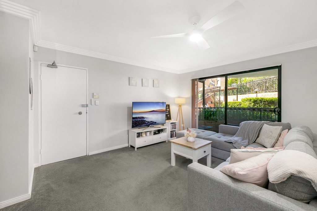 27/49-53 Dobson Crescent, Baulkham Hills NSW 2153 - photo 3