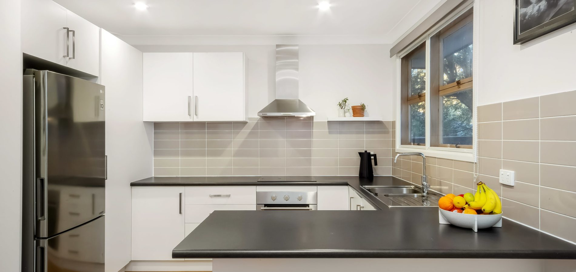 37 Cansdale Street, Blacktown NSW 2148 - photo 2