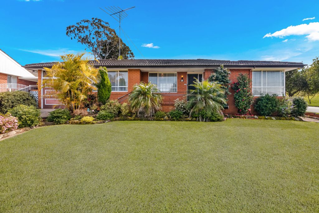 10 Athabaska Avenue, Seven Hills NSW 2147 - McGrath West Group