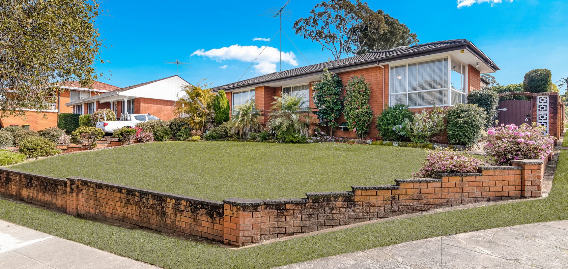 10 Athabaska Avenue, Seven Hills NSW 2147 - photo 8