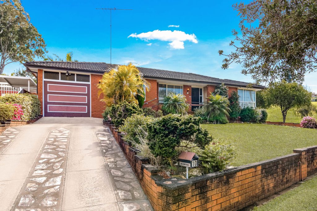 10 Athabaska Avenue, Seven Hills NSW 2147 - photo 9
