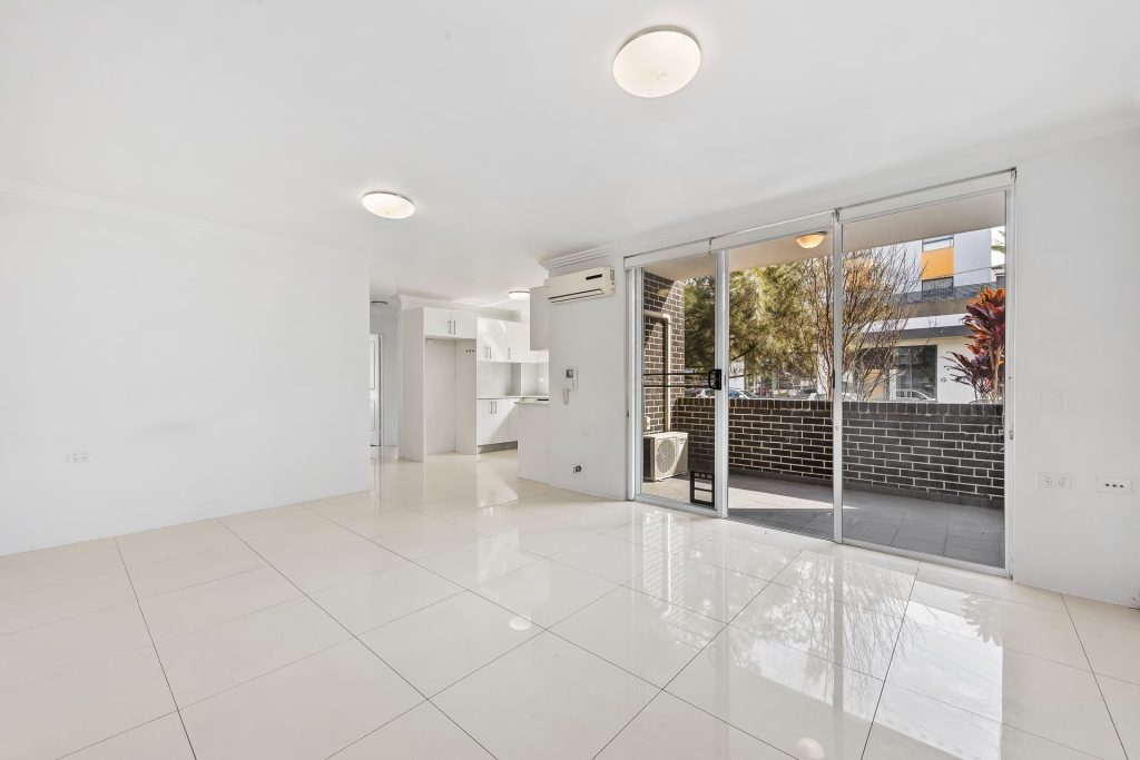 1/4 Barangaroo Road, Toongabbie NSW 2146 - McGrath West Group