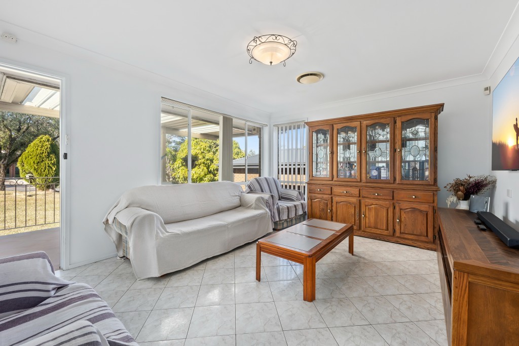 36 Hilda Street, Prospect NSW 2148 - photo 2