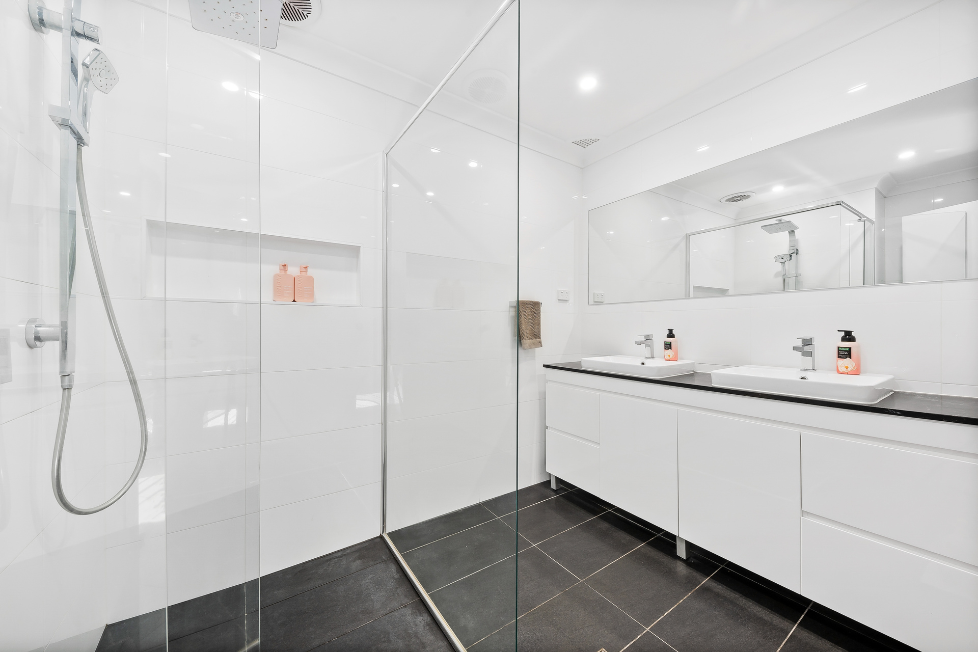 36 Hilda Street, Prospect NSW 2148 - photo 6