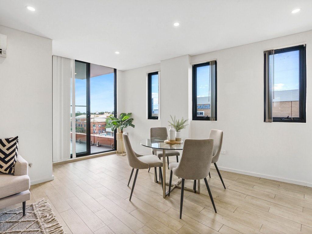 404/3 Balmoral Street, Blacktown NSW 2148 - photo 3