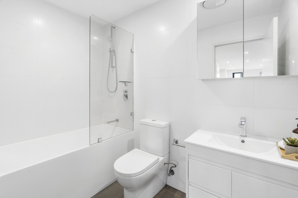 404/3 Balmoral Street, Blacktown NSW 2148 - photo 4