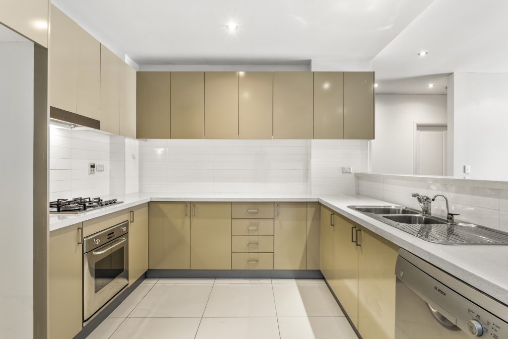 52/22 Mercer Street, Castle Hill NSW 2154 - photo 4