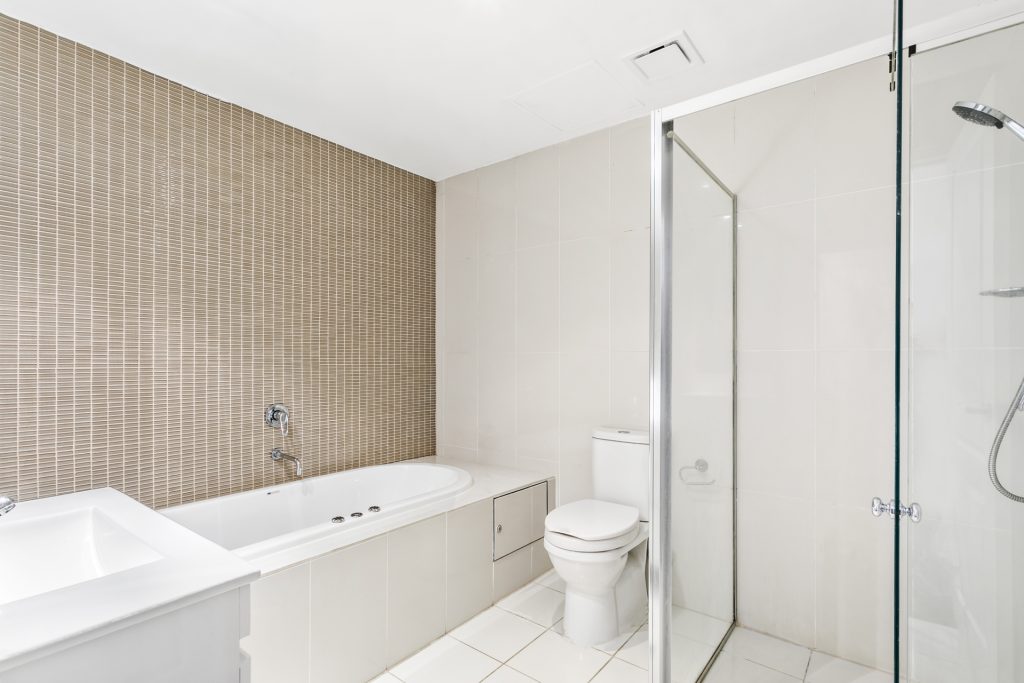 52/22 Mercer Street, Castle Hill NSW 2154 - photo 8