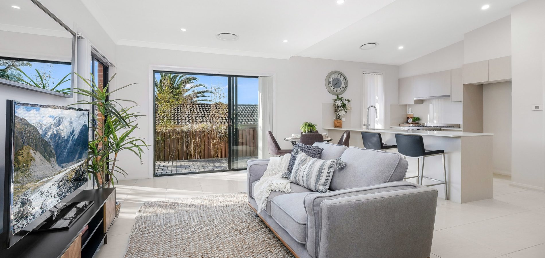 Sold - 6/8 Kenneth Avenue - New Property in Baulkham Hills - Real Estate by Sam Dalgliesh