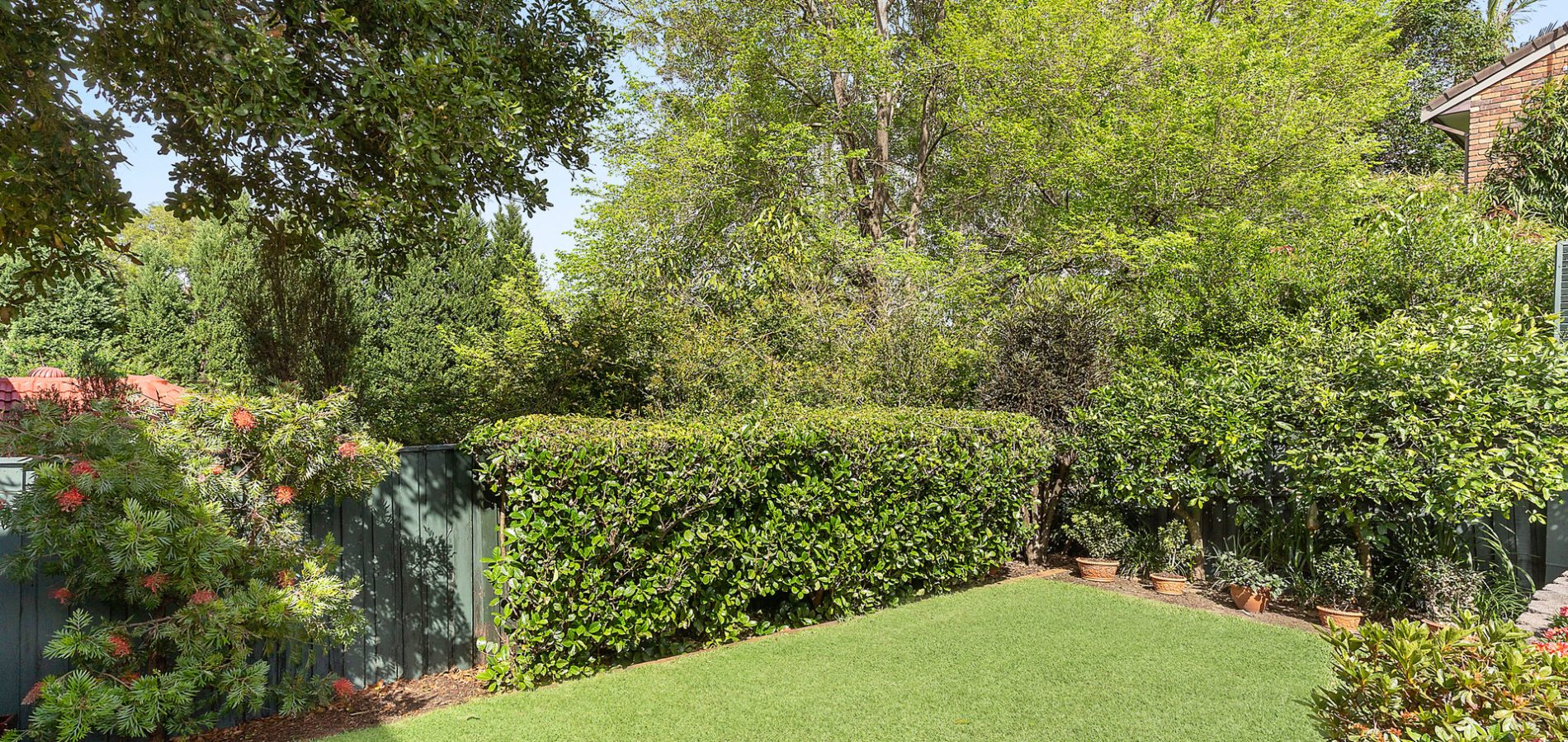 8 Amberwood Place, Castle Hill NSW 2154 - photo 11