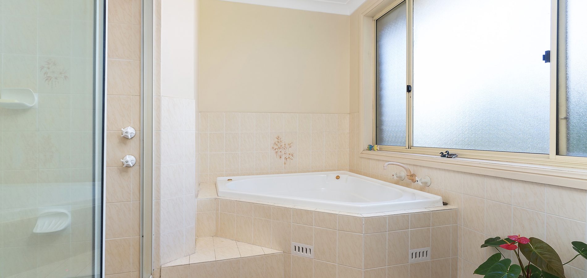 8 Amberwood Place, Castle Hill NSW 2154 - photo 9