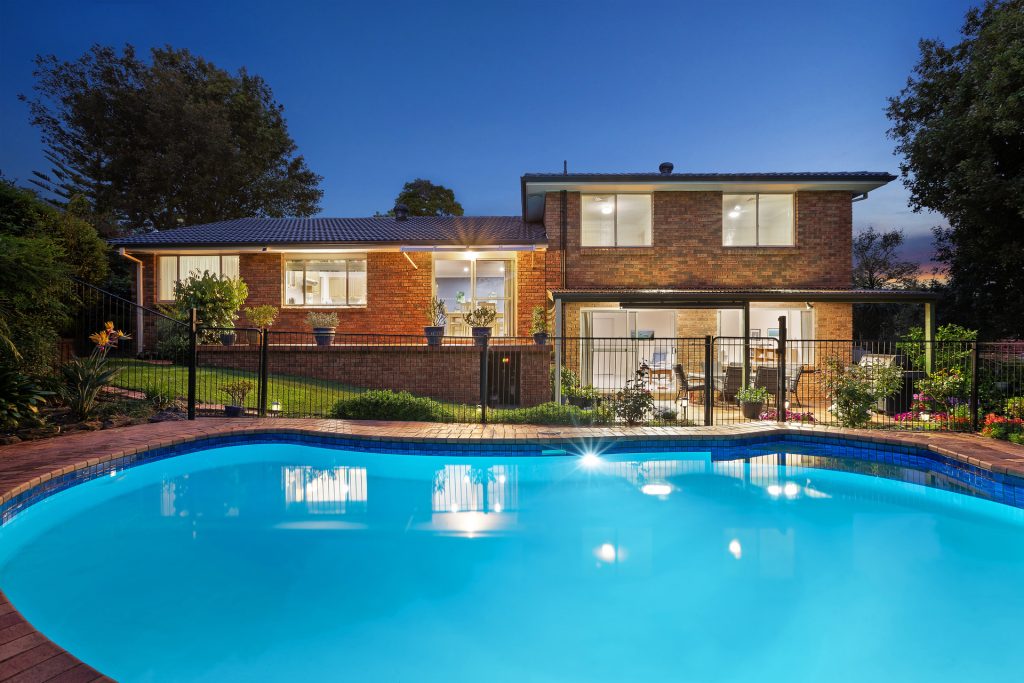 8 Amberwood Place, Castle Hill NSW 2154 - photo 10