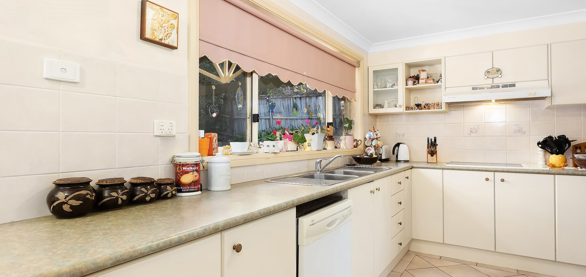 34 Gindurra Avenue, Castle Hill NSW 2154 - photo 6