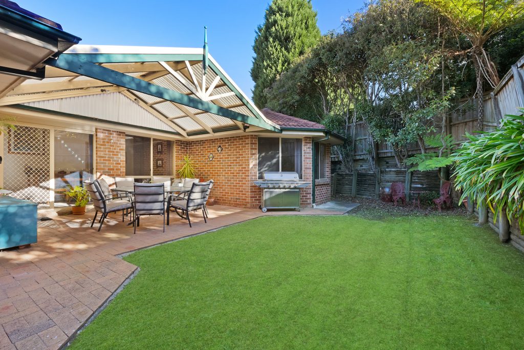 34 Gindurra Avenue, Castle Hill NSW 2154 - photo 7