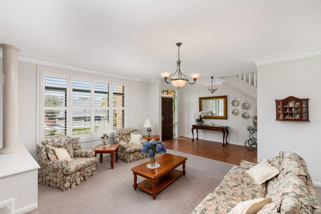 58 Glenridge Avenue, West Pennant Hills NSW 2125 - photo 3
