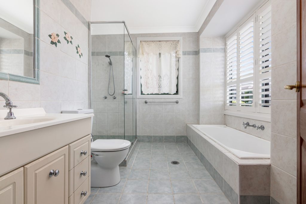 58 Glenridge Avenue, West Pennant Hills NSW 2125 - photo 7