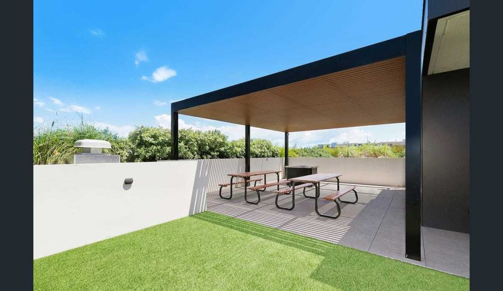 215/8 Thorogood Boulevard, North Kellyville NSW 2155 - photo 12