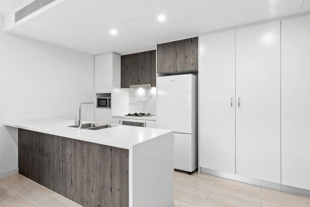 215/8 Thorogood Boulevard, North Kellyville NSW 2155 - photo 5